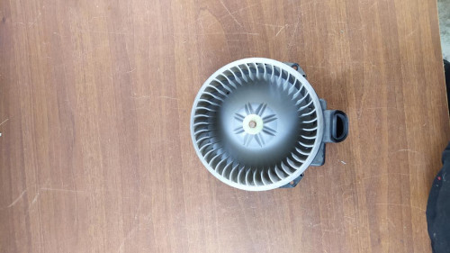 MOTOR CALEFACCION Toyota YARIS (KSP1/NLP1/NSP1) 