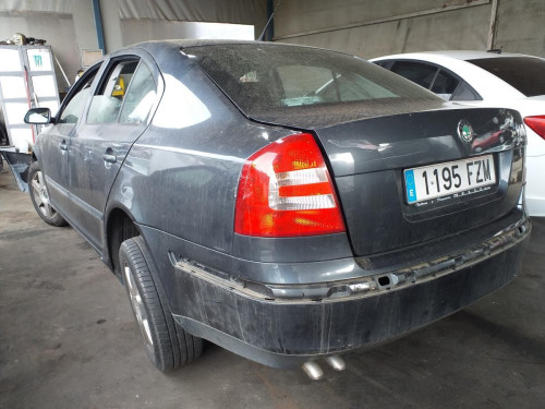  SKODA OCTAVIA BERLINA (1Z3) 