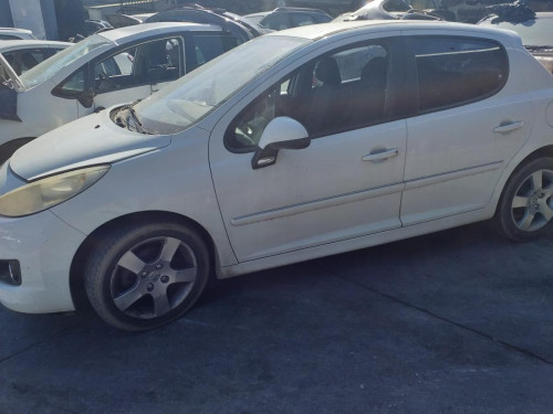 PEUGEOT 207 — автомобиль-донор на запчасти 