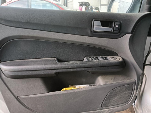  FORD FOCUS SPORTBREAK (CAP) 