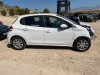 PEUGEOT 208 — автомобиль-донор на запчасти 