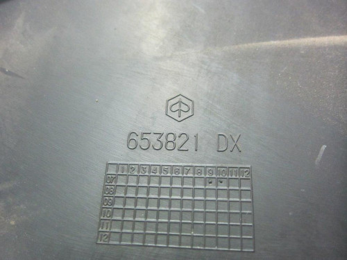 QUILLA DERECHA PIAGGIO (VESPA) X 7 
