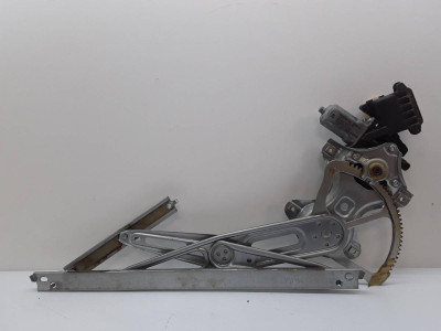 ELEVALUNAS DELANTERO DERECHO, TOYOTA, AURIS (E18)