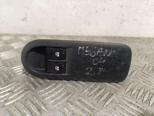  MANDO ELEVALUNAS DELANTERO IZQUIERDO 