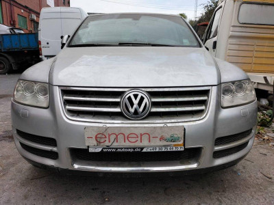 VOLKSWAGEN TOUAREG (7LA)
