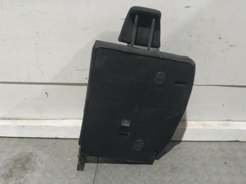  ASIENTOS TRASEROS PEUGEOT 2008 