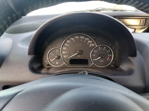 PEUGEOT 1007 — автомобиль-донор на запчасти 