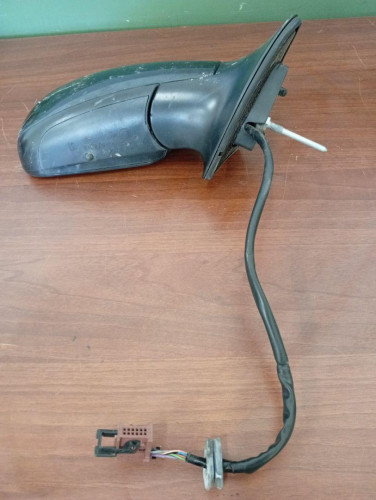 RETROVISOR IZQUIERDO Peugeot 407 