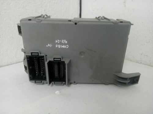CAJA RELES / FUSIBLES Opel COMBO D 