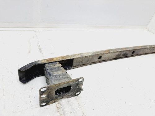  REFUERZO PARAGOLPES DELANTERO Peugeot 407 