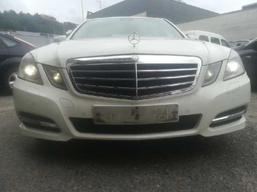  MERCEDES-BENZ CLASE E (BM 212) LIM. 