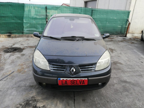 RENAULT SCENIC II (JM) — vehículo donante para recambios 
