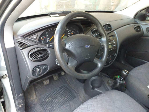  FORD FOCUS BERLINA (CAK) 