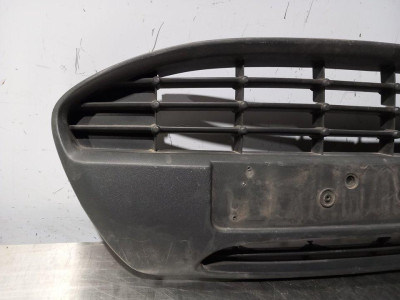 REJILLA PARAGOLPES DELANTERO, FORD, KA (CCU)