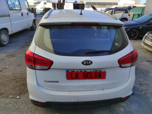 KIA CARENS (RP) — vehículo donante para recambios 