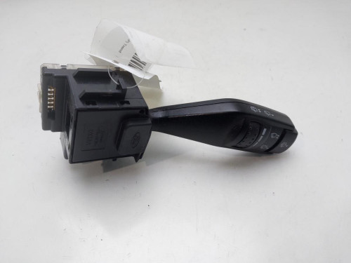  MANDO LIMPIA FORD FOCUS BERLINA (CAP) 