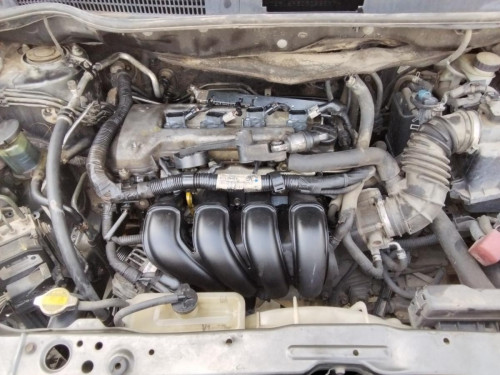  TOYOTA COROLLA VERSO (R1) 