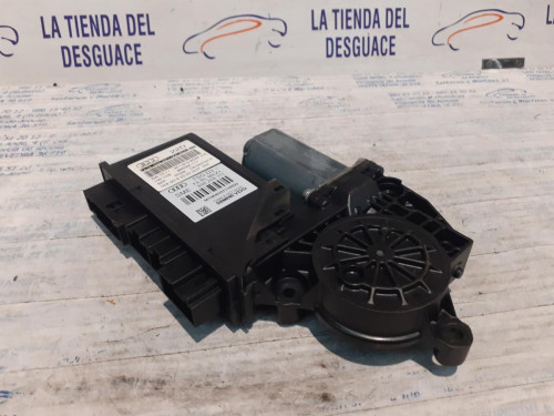  MOTOR ELEVALUNAS DELANTERO DERECHO 