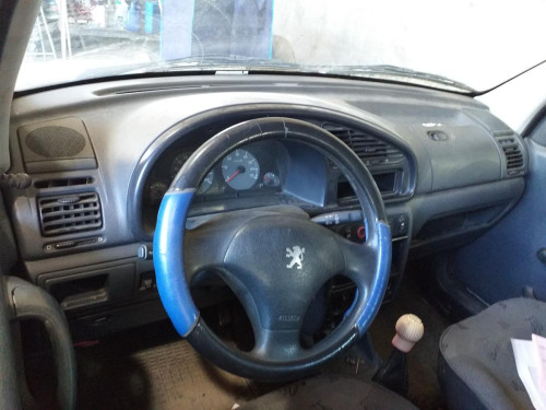 PEUGEOT PARTNER (S1)(07.1996) — vehículo donante para recambios 