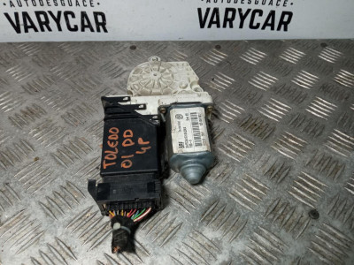MOTOR ELEVALUNAS DELANTERO DERECHO
