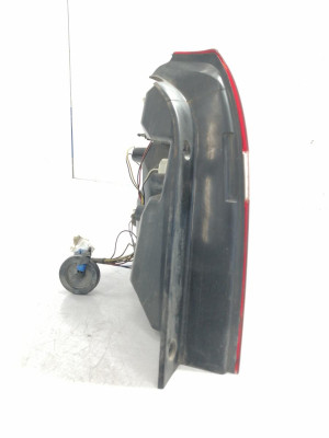 PILOTO TRASERO DERECHO, CHEVROLET, AVEO BERLINA