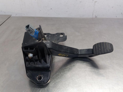  PEDAL EMBRAGUE RENAULT MASTER III VOLQUETE 