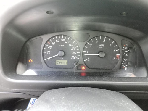  OPEL AGILA 