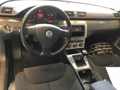 VOLKSWAGEN PASSAT VARIANT (3C5)
