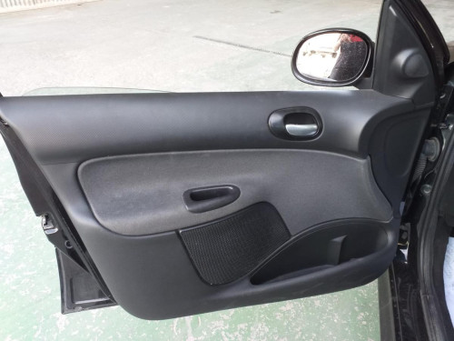  PEUGEOT 206 + 