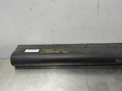FALDON LATERAL, CHRYSLER, JEEP CHEROKEE (KJ)