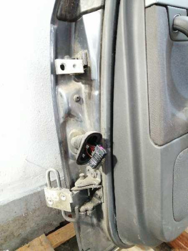  PUERTA TRASERA DERECHA AUDI A4 AVANT (8E) 