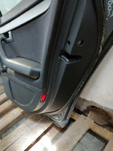  PUERTA TRASERA DERECHA AUDI A4 AVANT (8E) 
