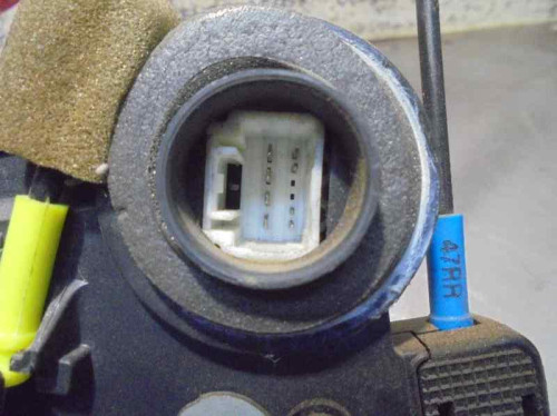  CERRADURA PUERTA TRASERA IZQUIERDA LEXUS IS (DS2/IS2) 