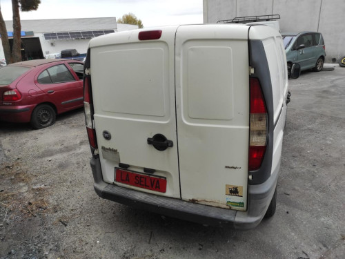 FIAT I DOBLÒ (119) — vehículo donante para recambios 