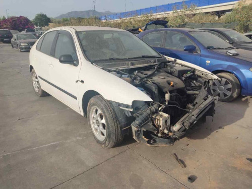  SEAT LEON (1M1) 