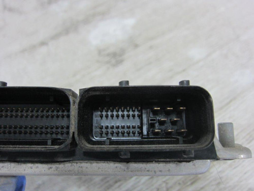  CENTRALITA MOTOR UCE Volkswagen GOLF IV BERLINA (1J1)(10.1997) 