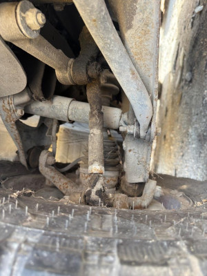 BRAZO SUSPENSION DELANTERO DERECHO