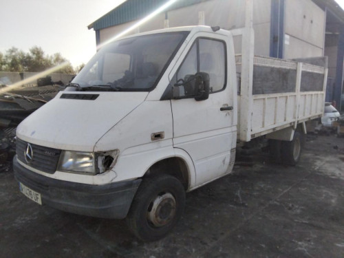 MERCEDES-BENZ SPRINTER FURGÓN (901-904) — автомобиль-донор на запчасти 