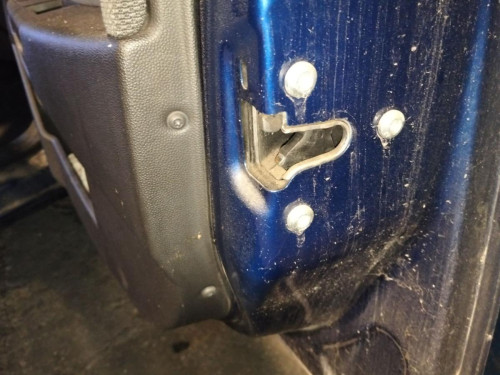 CERRADURA PUERTA DELANTERA DERECHA OPEL ASTRA H BERLINA 