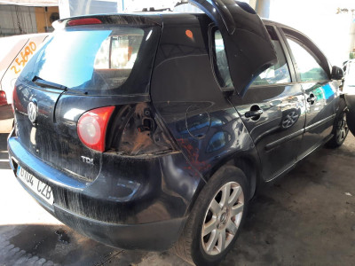 VOLKSWAGEN GOLF V (1K1)(10.2003)