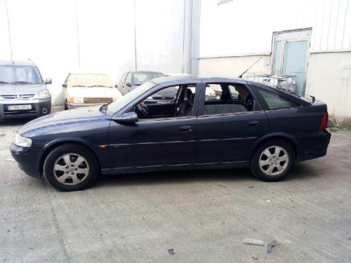 OPEL VECTRA B BERLINA — Donor Vehicle for Used Parts 
