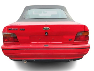 FORD ESCORT CABRIO