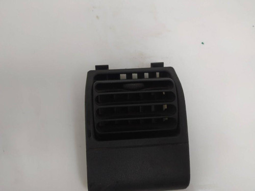  REJILLA AIREADORA PEUGEOT 205 BERLINA 