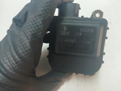 MOTOR APERTURA TRAMPILLAS CLIMATIZADOR, Seat, LEON (1M1)