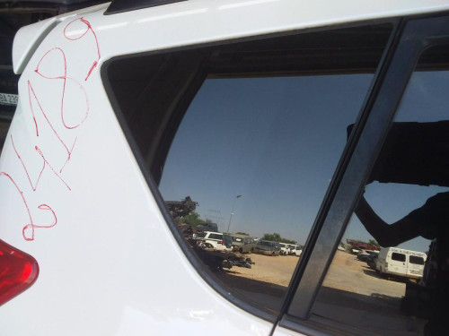 LUNA CUSTODIA TRASERA DERECHA Toyota RAV4 (A3) 