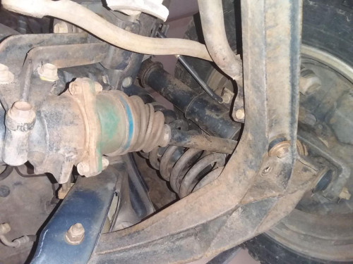 TRANSMISION DELANTERA IZQUIERDA SUZUKI VITARA (SE/SF/ET) 