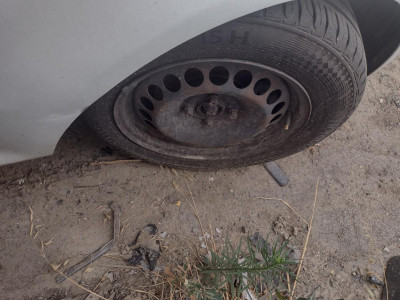 BRAZO SUSPENSION DELANTERO DERECHO