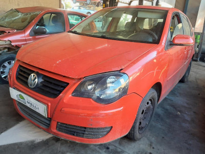 VOLKSWAGEN POLO IV (9N3)