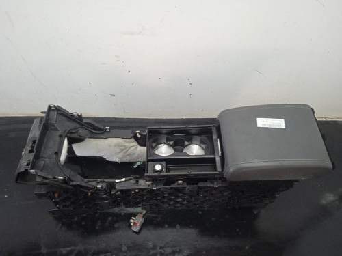  APOYABRAZOS CENTRAL, LAND ROVER, RANGE ROVER EVOQUE 