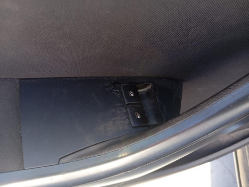 MANDO ELEVALUNAS DELANTERO IZQUIERDO OPEL ASTRA J BERLINA 5P 